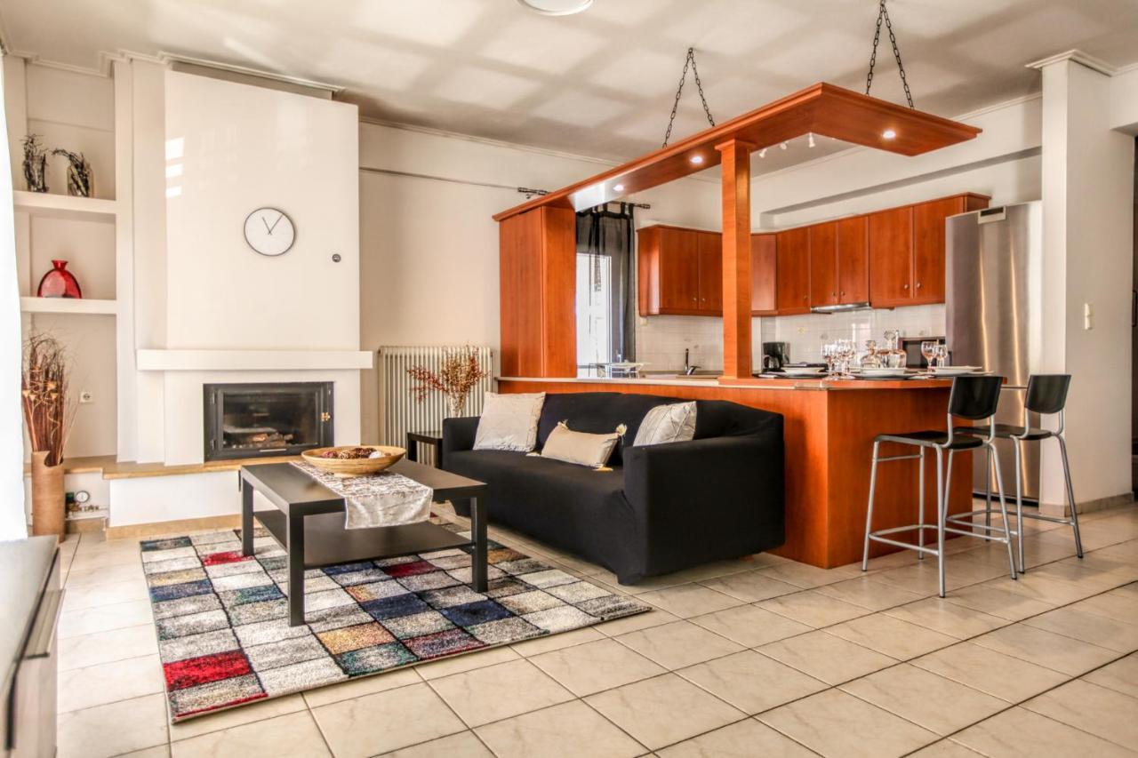 Grand Meteora Central Luxury Apartment كالامباكا المظهر الخارجي الصورة