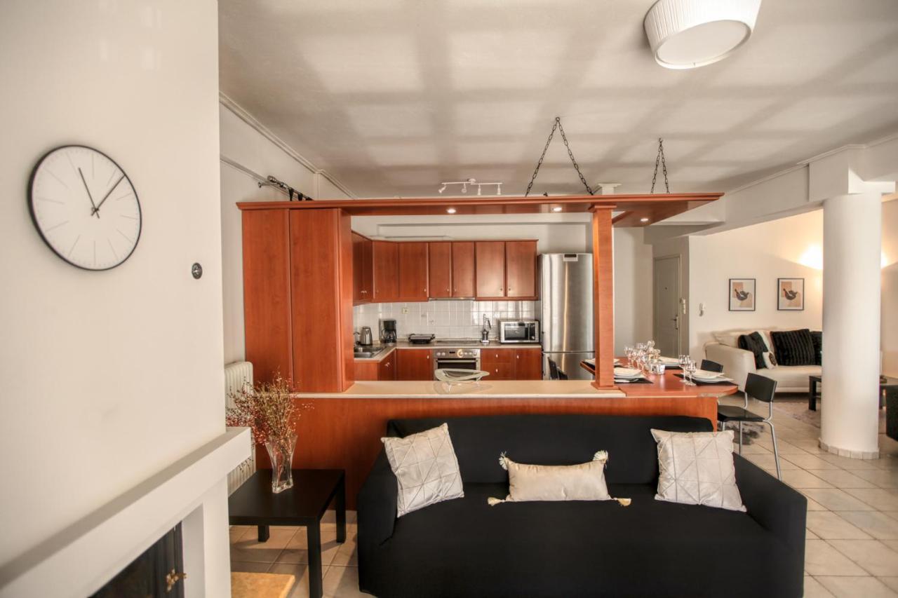Grand Meteora Central Luxury Apartment كالامباكا المظهر الخارجي الصورة